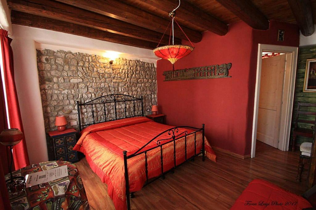 Albergo Julienne Арба Экстерьер фото