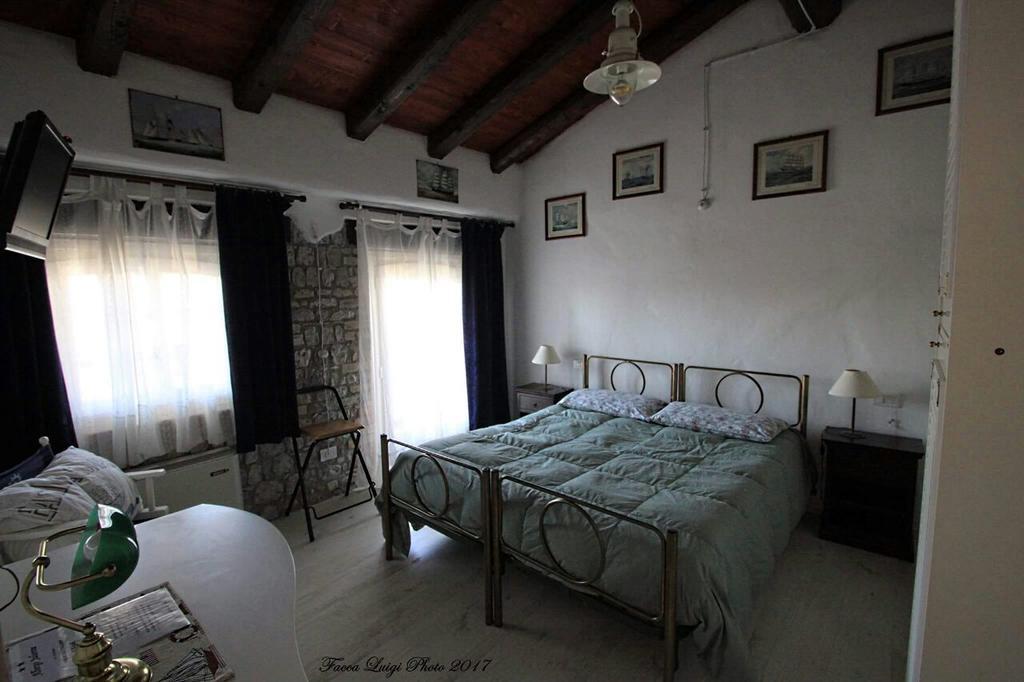 Albergo Julienne Арба Экстерьер фото